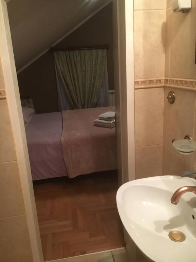 Гостевой дом Kairos Rooms Тиват-17