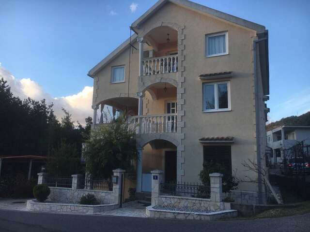 Гостевой дом Kairos Rooms Тиват-3