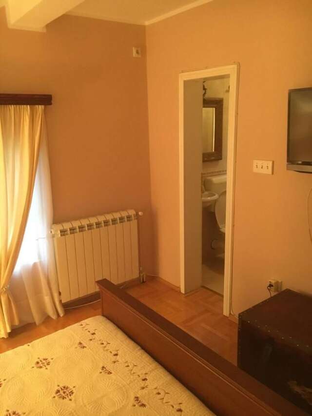 Гостевой дом Kairos Rooms Тиват-6
